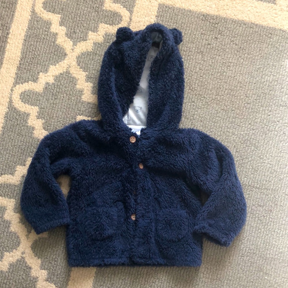 Carter’s warm & fuzzy hoodie